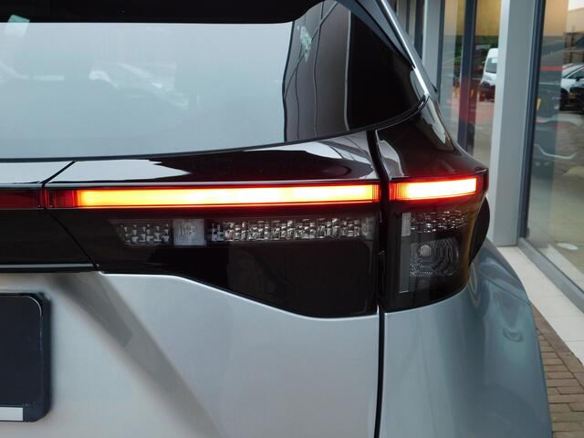 Toyota YARIS Cross 1.5 Hybrid 130 GR Sport | JBL | HUD | Stuurverwarming