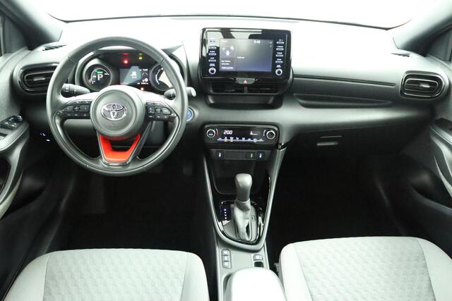 Toyota YARIS 1.5 Hybrid 115 Tokyo Spirit | Adaptive Cruise Control | Achteruitrijcamera | Stoelverwarming | Apple Carplay | Android Auto |