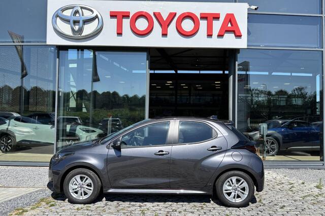 Toyota YARIS 1.5 Hybrid 115 Active Limited, Parkeersensoren, StoelverwarmingApple carplay, Android auto.
