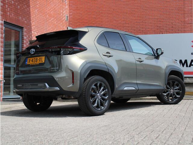 Toyota YARIS Cross 1.5 Hybrid Explore Achteruitrijcamera, Cruise Control Adaptief, Navigatie, Stoelverwarming