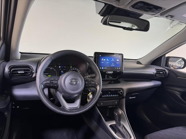 Toyota YARIS 1.5 Hybrid 115 Active | Stoel/stuur verwarming | Draadloze carplay | Climate control | Nieuw |
