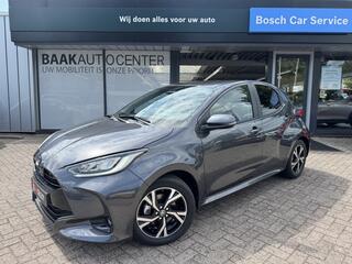 toyota-yaris-1.5-hyb.-dynamic--cam