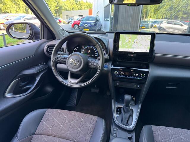 Toyota YARIS 1.5 Hybrid Executive Camera Trekhaak 1e Eigenaar NL-Auto