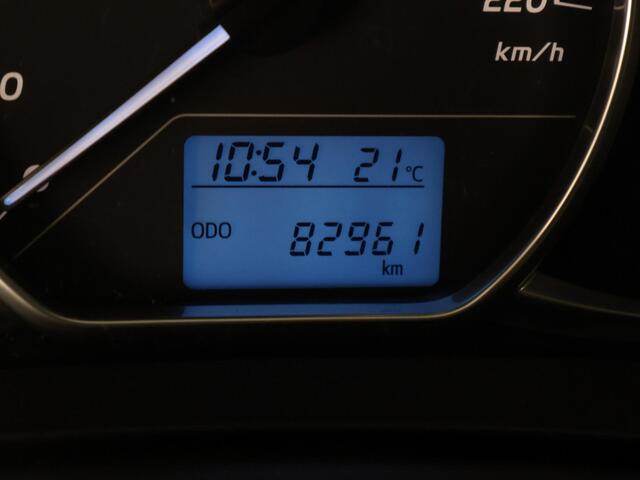 Toyota YARIS 1.0 VVT-i Bi-Tone | Airco | | Privacy Glass | Radio/USB/Bluetooth | Elektrische ramen