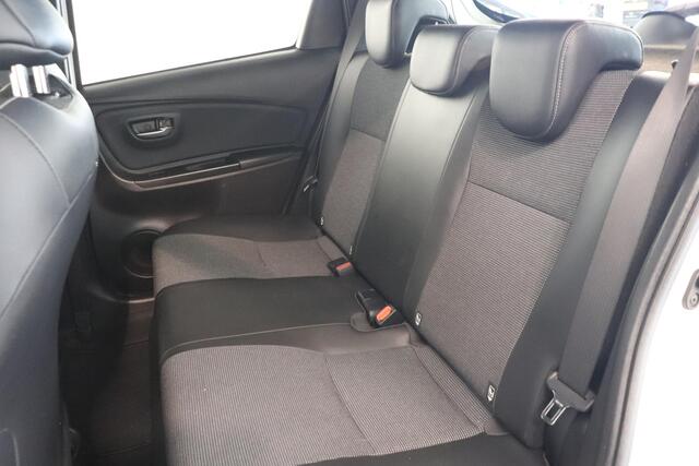Toyota YARIS 1.5 Hybrid Executive | Camera | Climate control | Navigatie | Cruise control | Key-less | Lane assist |