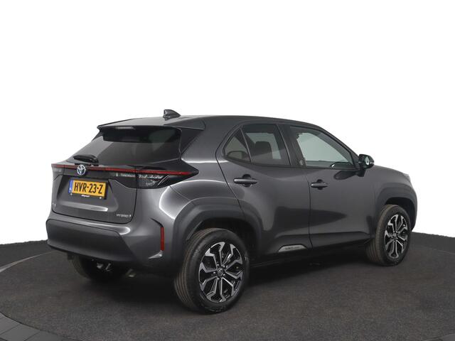 Toyota YARIS Cross 1.5 Hybrid Dynamic Limited | Stoelverwarming | Stuurverwarming | Climate control |