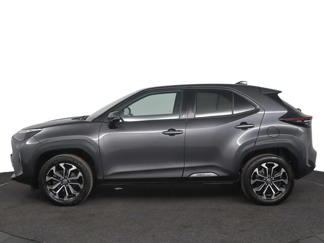 Toyota YARIS Cross 1.5 Hybrid Dynamic Limited | Stoelverwarming | Stuurverwarming | Climate control |