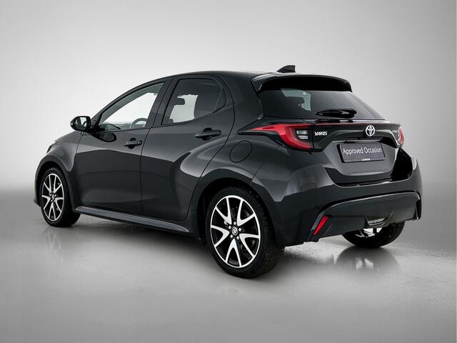 Toyota YARIS 1.5 Hybrid Dynamic | Panoramisch dak | LM velgen |