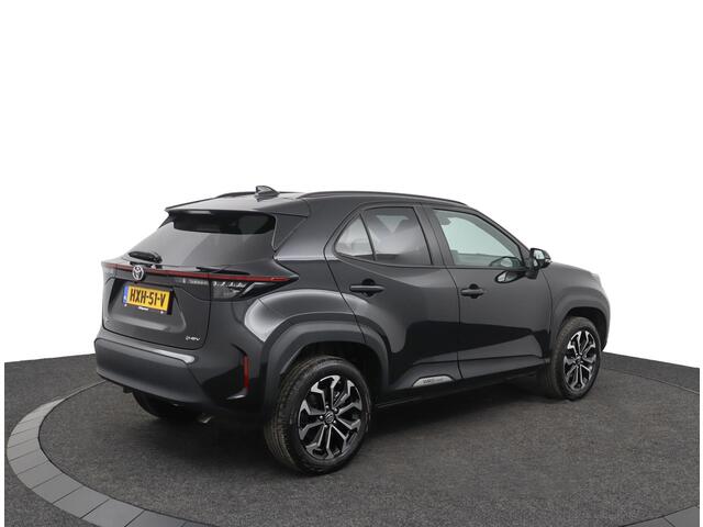 Toyota YARIS Cross 1.5 Hybrid 130 Dynamic | Stoel-stuur en voorruitverwarming | Dodehoek detectie |