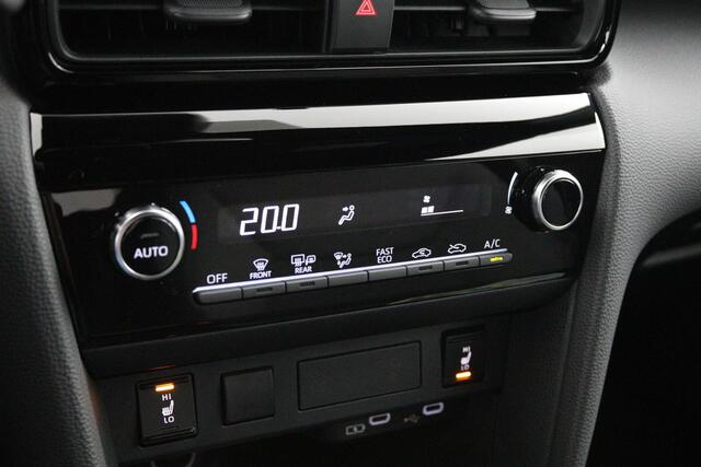 Toyota YARIS Cross 1.5 Hybrid 130 Dynamic | Stoel-stuur en voorruitverwarming | Dodehoek detectie |