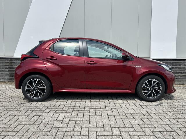 Toyota YARIS 1.5 Hybrid Dynamic | Ad Cruise | Keyless entry | LM velgen | Apple/Android auto |