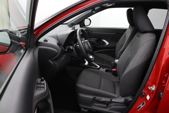 Toyota YARIS Cross 1.5 Hybrid Dynamic | Grootscherm Navigatie | Keyless Entry | Toyota Safety Sense |