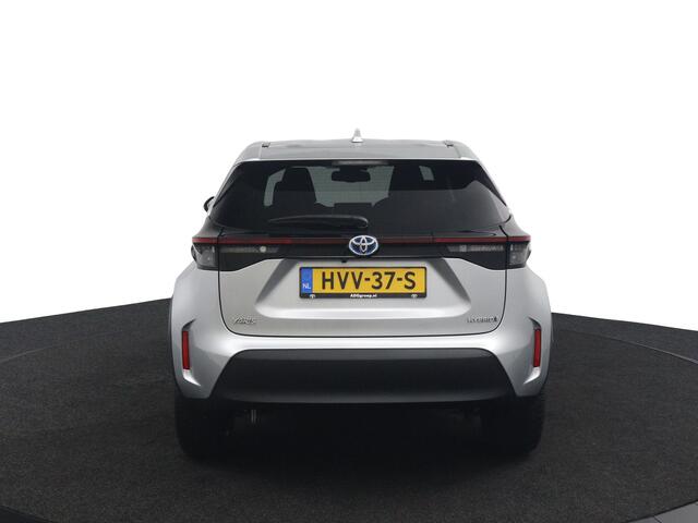 Toyota YARIS Cross 1.5 Hybrid Dynamic | Comfort Pakket | PDC Voor en achter | Dodehoek Detectie | Stoel en Stuurverwarming | Draadloos telefoonlader |