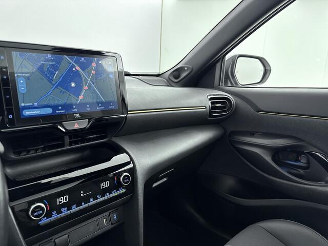 Toyota YARIS Cross 1.5 Hybrid Adventure Limited | Stootstrips | Lichtmetalen Velgen | Metaallak |