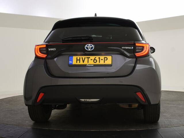 Toyota YARIS 1.5 Hybrid Style | Panoramadak | Parkeersensoren voor | LED