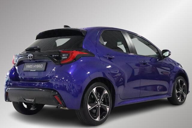 Toyota YARIS 1.5 Hybrid 130 Executive, ¤1500 inruilpremie, Nieuw, Snel leverbaar, Blind Spot, Apple Carplay, Android Auto, Parkeersensoren, Stoelverwarming!