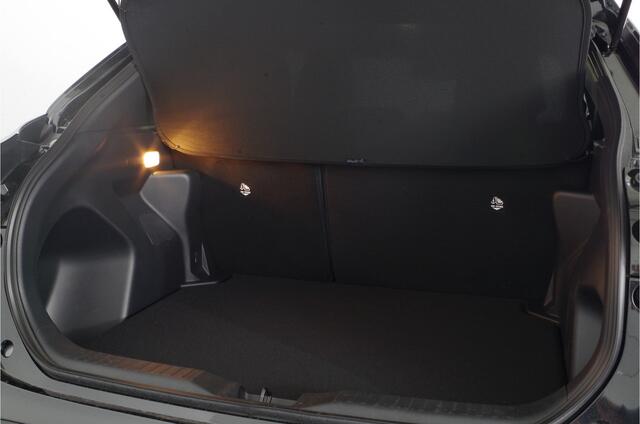 Toyota YARIS Cross 1.5 Hybrid 130 pk Teamplayer > 2025/130pk/camera/stoelverwarming... | 3810 | Lease ook mogelijk!