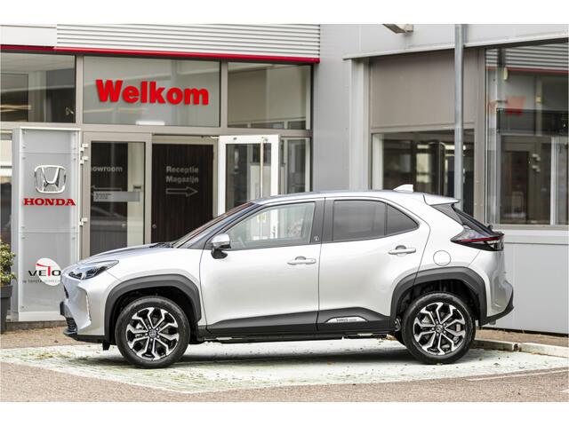 Toyota YARIS Cross 1.5 Hybrid 115 Style Edition Parkeersensoren V+A, Dodehoeksensor, Navigatie , All-in Rijklaarprijs