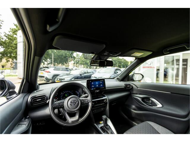 Toyota YARIS Cross 1.5 Hybrid 115 Style Edition Parkeersensoren V+A, Dodehoeksensor, Navigatie , All-in Rijklaarprijs