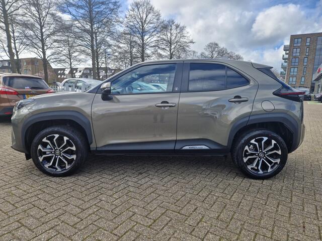 Toyota YARIS Cross 1.5 Hybrid 115 Style Plus Elek. achterklep. Parkeersensoren V+A, Dodehoeksensor , All-in Rijklaarprijs