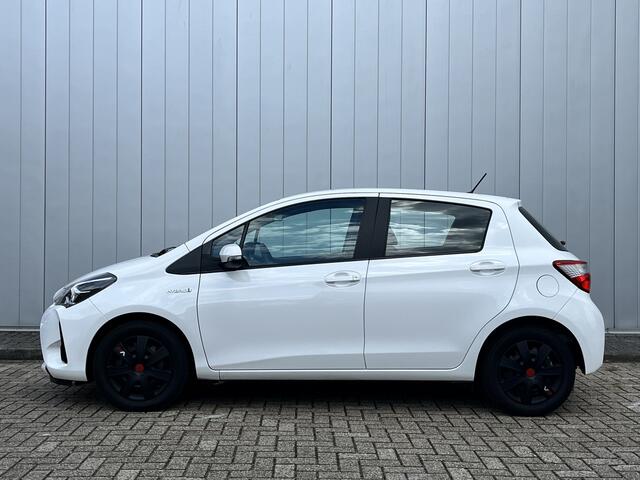 Toyota YARIS 1.5 Hybrid Active NL Auto Navi Clima Cruise