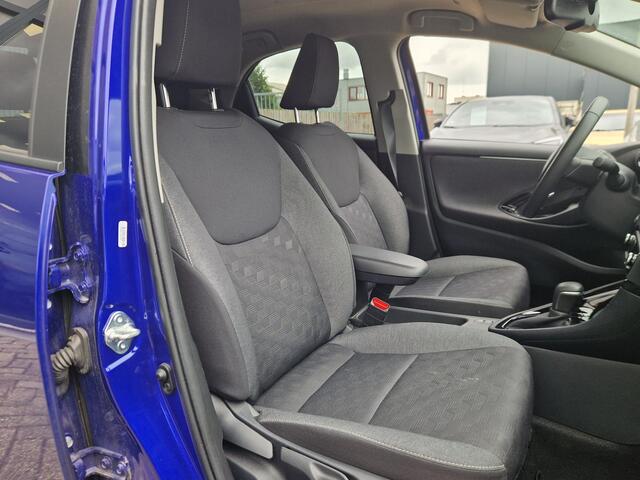 Toyota YARIS 1.5 Hybrid 115 First Edition