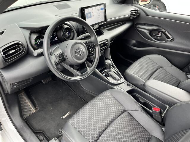 Toyota YARIS 1.5 Hybrid Launch Limited Bi-Tone Stoelverwarming Carplay Android auto