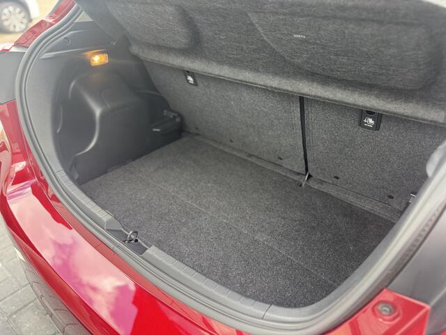 Toyota YARIS 1.5 Hybrid Y20 Edition Navigatie, Stoelverwarming, Lichtmetalen velgen, , All-in Rijklaarprijs