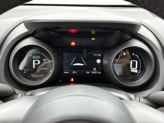 Toyota YARIS 1.5 Hybrid First Edition | LM velgen |