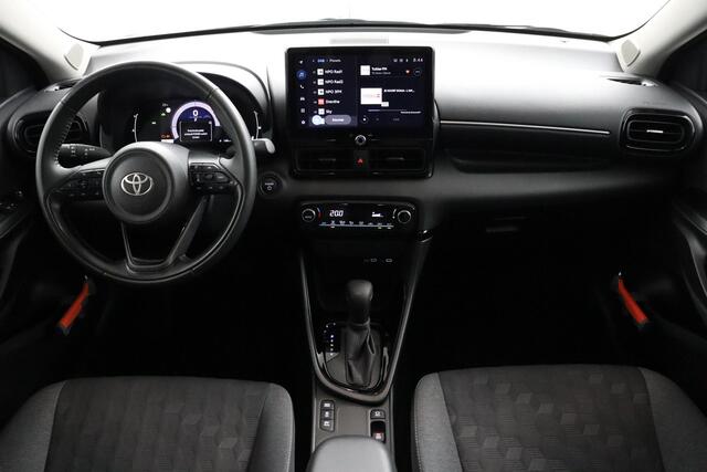 Toyota YARIS 1.5 Hybrid 115 First Edition | Apple Carplay/Android Auto |