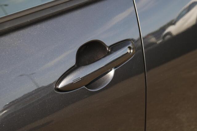 Toyota YARIS 1.5 Hybrid Dynamic