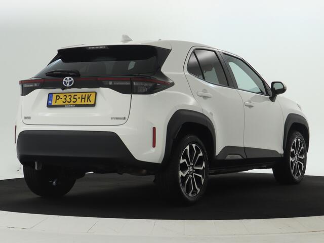 Toyota YARIS Cross 1.5 Hybrid First Edition | Navigatie | 17" Lichtmetalen velgen |