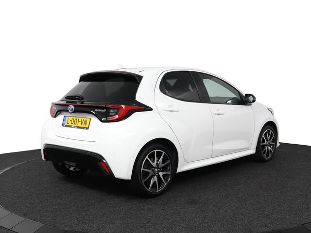 Toyota YARIS 1.5 Hybrid Executive | Navigatie | Apple Carplay/Android Auto | lederen/stof bekleding |