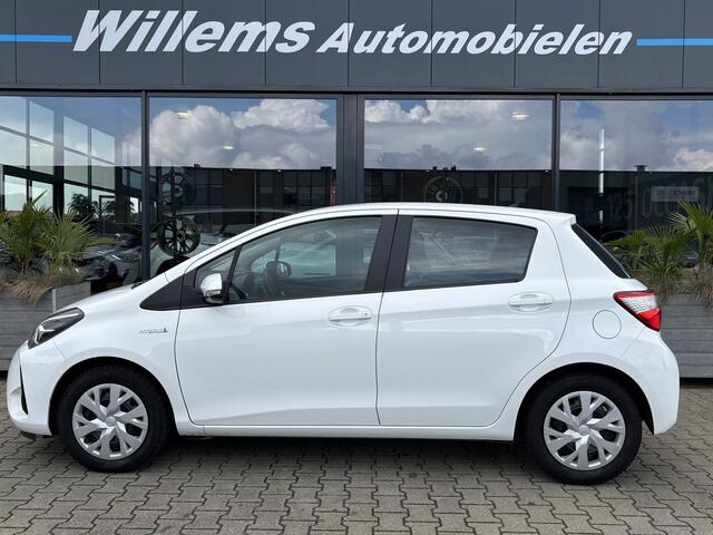 Toyota YARIS 1.5 Hybrid Active Cruise Control, Camera & Navigatie