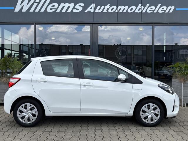 Toyota YARIS 1.5 Hybrid Active Cruise Control, Camera & Navigatie