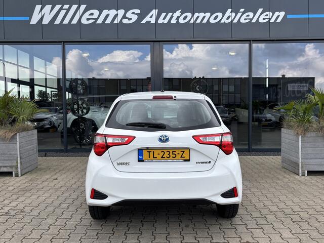 Toyota YARIS 1.5 Hybrid Active Cruise Control, Camera & Navigatie
