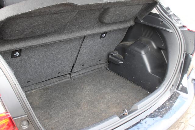 Toyota YARIS 1.5 Hybrid Design Sport