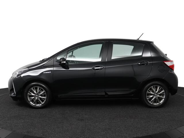 Toyota YARIS 1.5 Hybrid Design | navigatiesysteem |