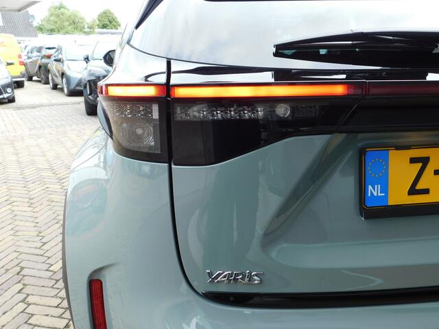 Toyota YARIS Cross 1.5 Hybrid 130 Launch Edition | Treeplanken