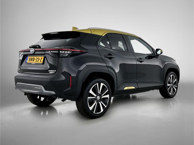Toyota YARIS Cross 1.5 Hybrid Adventure AWD Limited | JBL | Head--up Display | Stuurverwarming | Elektrische achterklep |