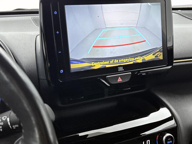 Toyota YARIS Cross 1.5 Hybrid Adventure AWD Limited | JBL | Head--up Display | Stuurverwarming | Elektrische achterklep |