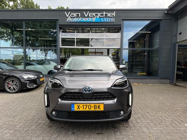 Toyota YARIS 1.5 HYBRID EXECUTIVE / PANORAMA / HEADUP / ADAPTIVE CRUISE / LED /CAMERA / APPLE ANDROID