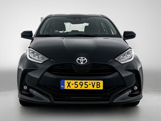 Toyota YARIS 1.5 VVT-i Dynamic | Camera | Airconditioning | Digitaal dashboard | 16'' LM velgen |