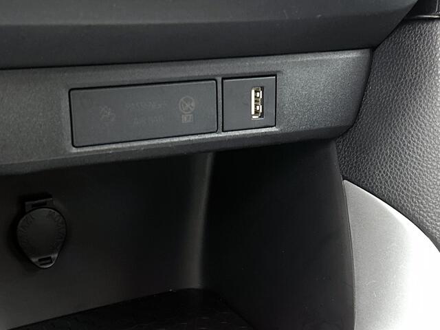 Toyota YARIS 1.5 VVT-i Dynamic | Camera | Airconditioning | Digitaal dashboard | 16'' LM velgen |