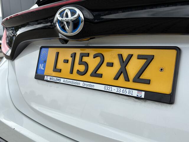 Toyota YARIS 1.5 Hybrid Launch Edition Camera, Adaptive Cruise & Stoelverwarming