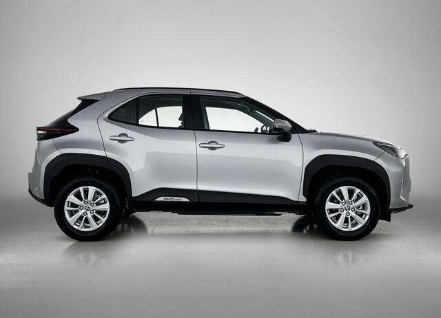 Toyota YARIS Cross 1.5 Hybrid 115 Active | Metallic lak | Apple Carplay | Camera | 15'' LM velgen |