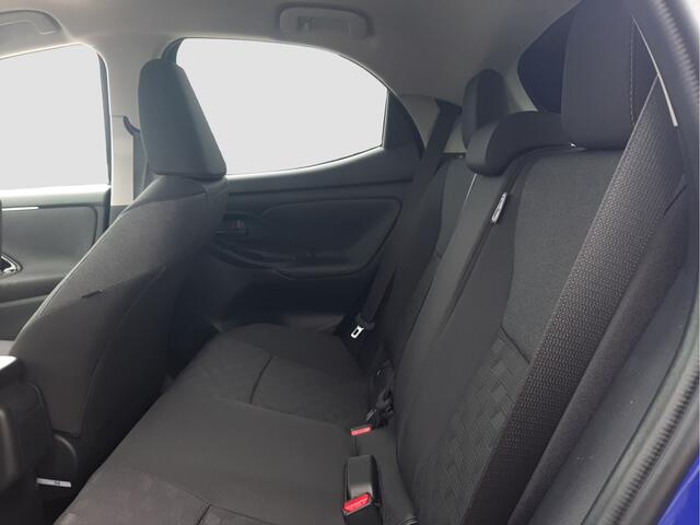 Toyota YARIS 1.5 Hybrid 115 First Edition *DEMO*