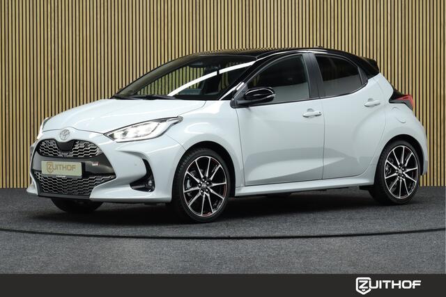 Toyota YARIS 1.5 Hybrid 130 GR Sport | Plus pack | Navigatie | Head-up Display | JBL Audio | Dodehoekdetectie | Adaptive-cruise | Apple Carplay & Android Auto | Keyless