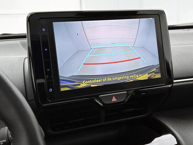 Toyota YARIS Cross 1.5 Hybrid Dynamic + Limited | Panoramadak | Head-Up Display | Elektrische achterklep| Stoel+Stuur+Ruitverwarming | draadloos opladen
