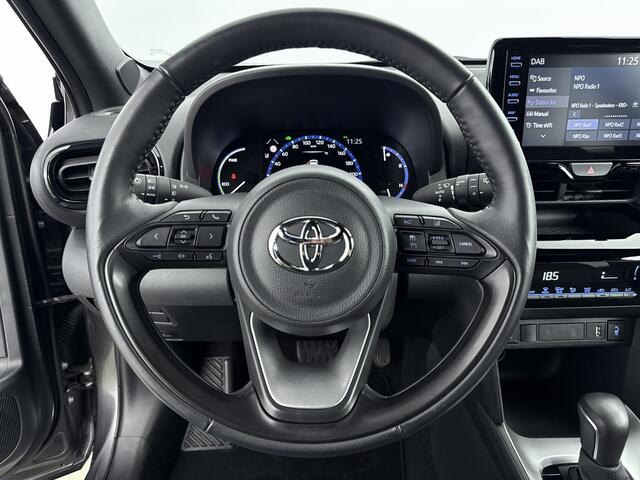 Toyota YARIS Cross 1.5 Hybrid Dynamic Limited | Stuurwiel Verwarmd | Voorstoelen Verwarmd | Cruise Control Adaptief | Rijstrooksensor Met Correctie | Parkeercamera Achter |